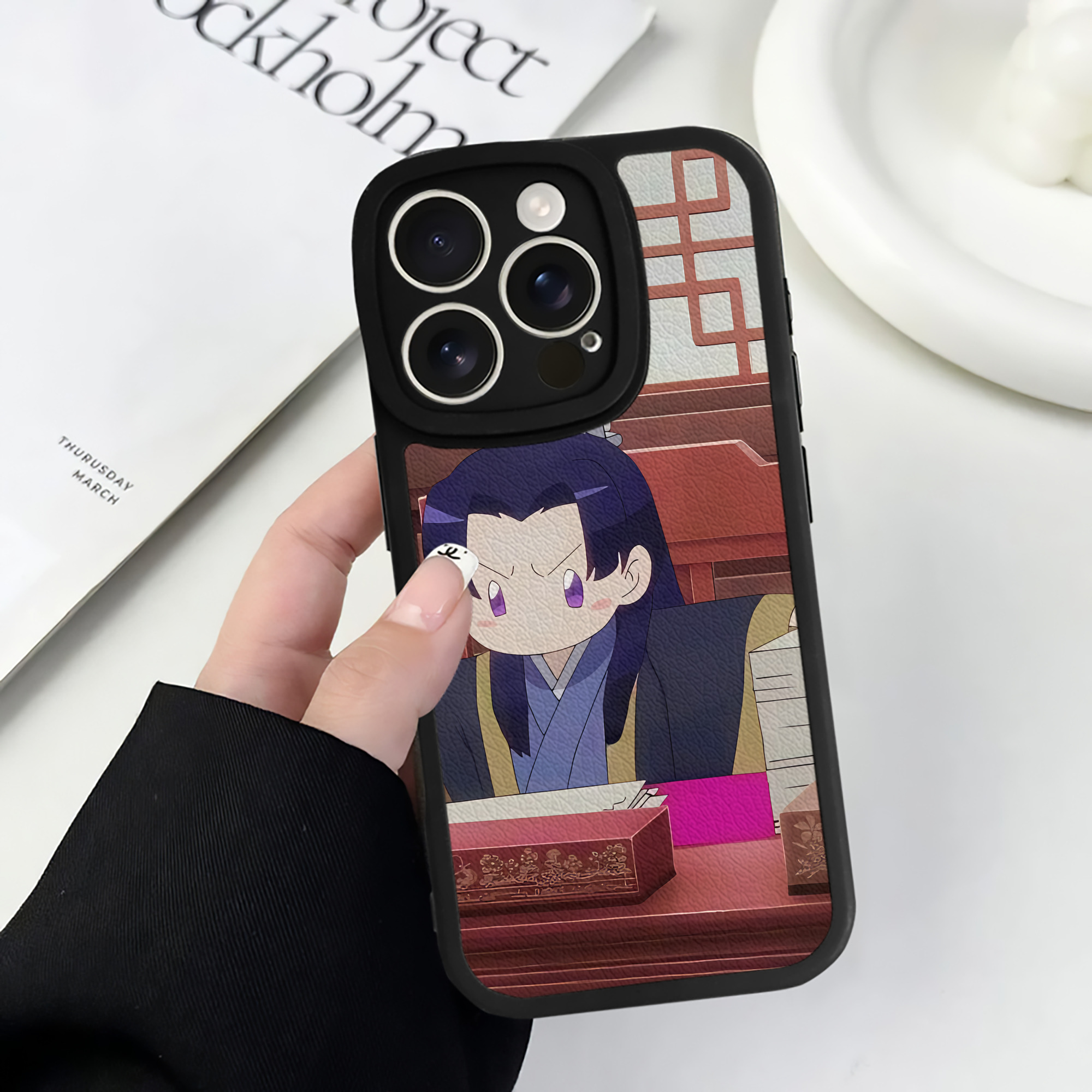 薬屋のひとりごと The Apothecary Diaries 【iPhone 16シリーズ対応】シリコンスマホケース（レザー調） 材質：シリコン
